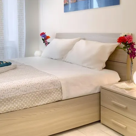 Apartment Sweet